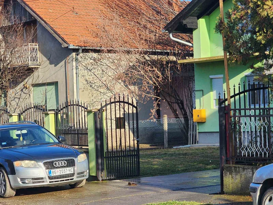 Porodična kuća Zorana Gole ispred koje je ubijen