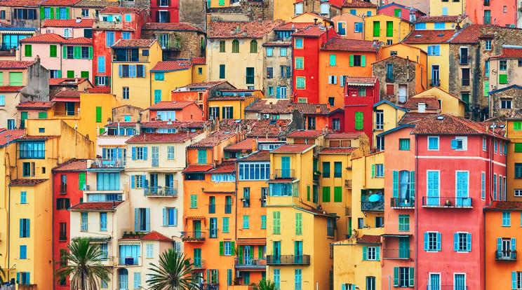 Menton színes házai ámulatba ejtik az embert / Fotó: Shutterstock 