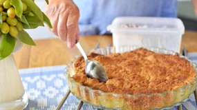 Szybka szarlotka sypana Jakuba Kuronia. To ciasto zawsze się udaje