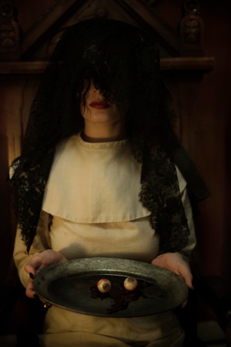 'The Next Day' – kadry z kontrowersyjnego klipu