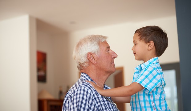 Gubitak visine počinje nakon 40. godine i ubrzava sa svakom narednom decenijom