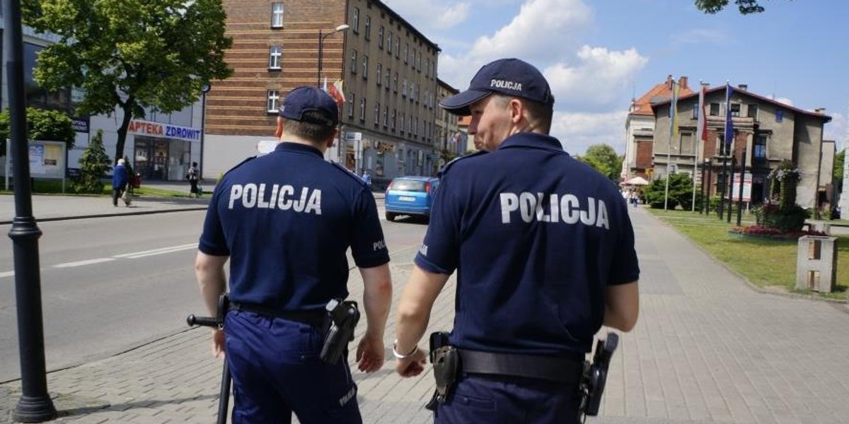 4-latek sam wsiadł do autobusu. Na szczęście zaopiekowano się nim i zaprowadzono na komisariat. Policjanci odprowadzili malca do domu