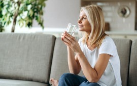 te-czynniki-moga-przyspieszyc-menopauze-niewiele-osob-o-tym-wie-