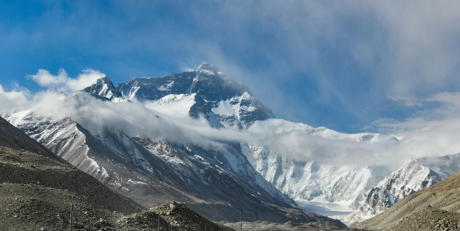 Újabb hegymászót kellett lehozni a Mount Everestről, de ő nem akarta kifizetni az életét megmentő serpát. Fotó: Northfoto