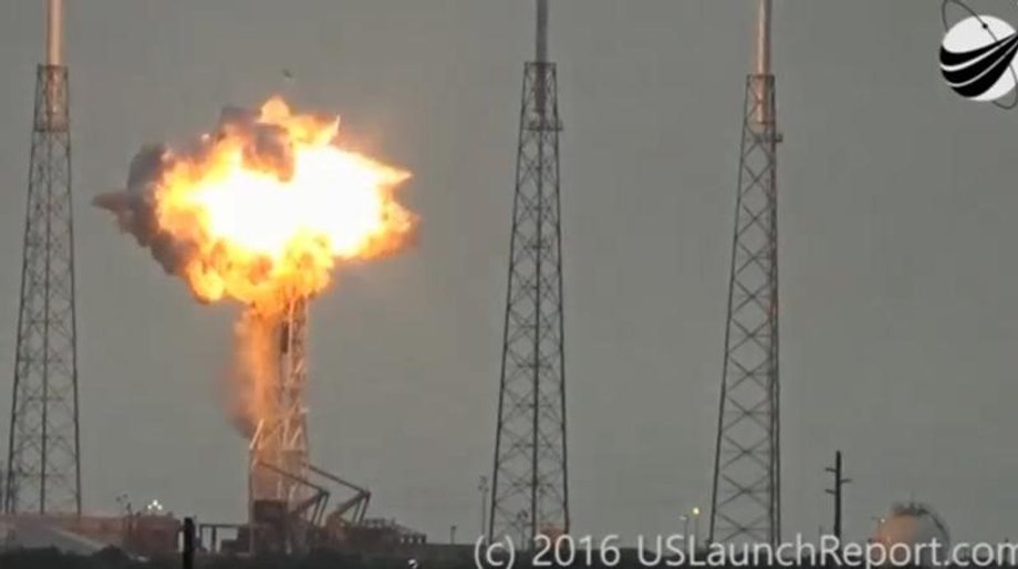 A Falcon 9 rocket explodes on its launch pad on September 1, 2016.