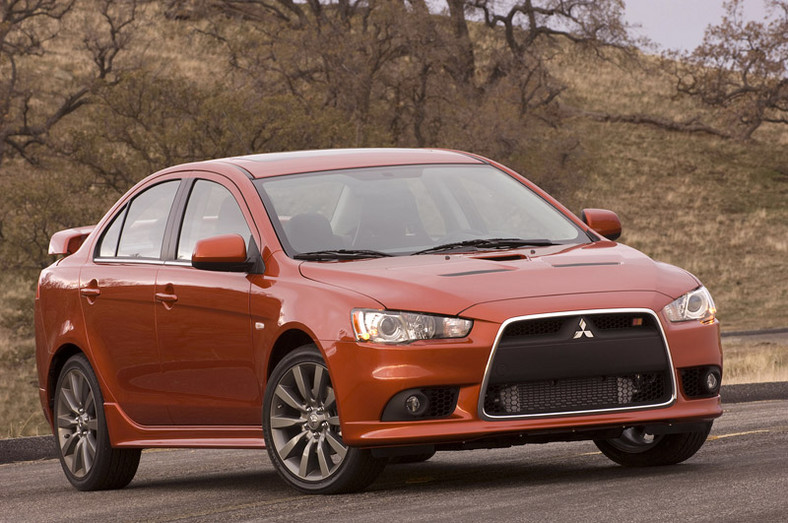 Mitsubishi Lancer Ralliart – pół EVO