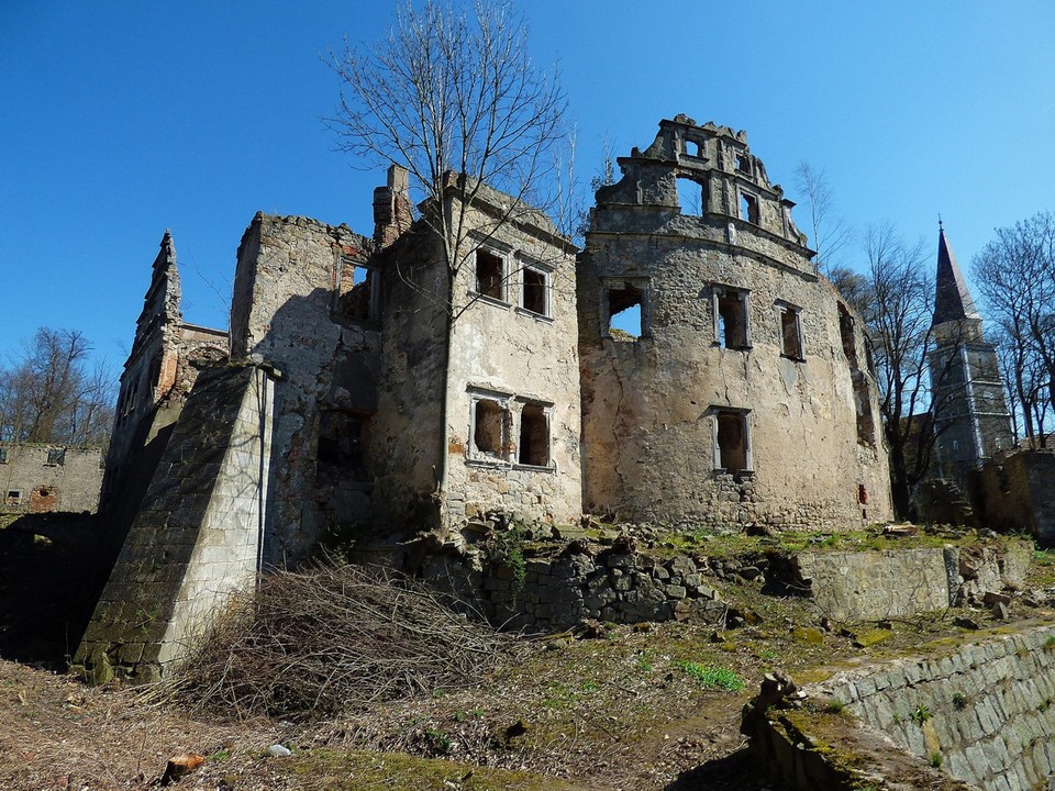 Zamek Warnsdorffów w Gościszowie (woj. dolnośląskie)