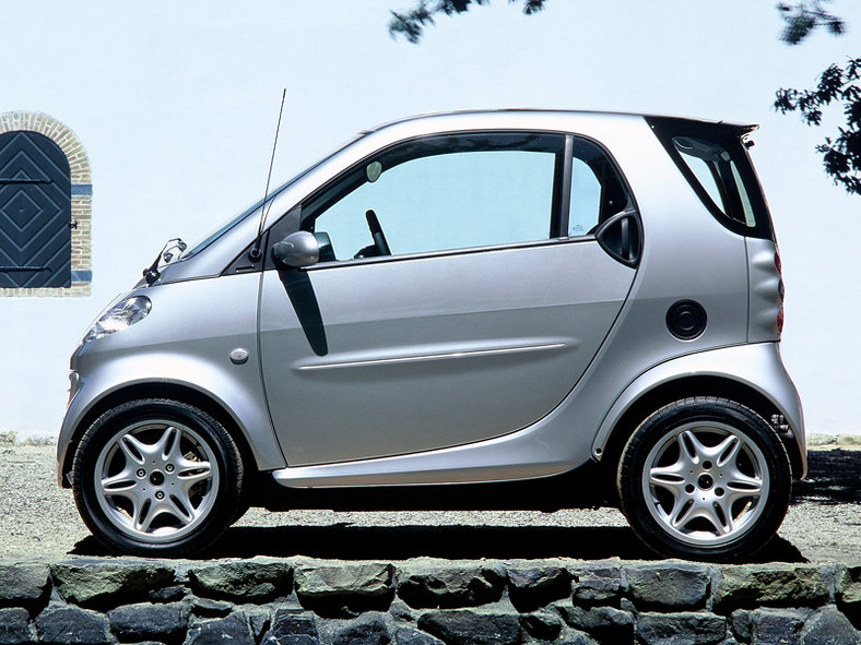 Smart ForTwo: 10 lat mikrosamochodu