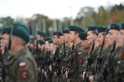 Wojsko płaci chętnym 6 tys. zł za 27 dni. Nie trzeba mieć studiów