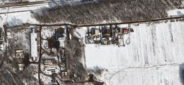 Przybywa czołgów i transporterów opancerzonych przy granicy z Ukrainą