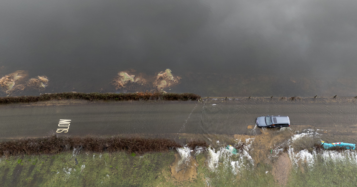 96-flood-warnings-in-place-as-heavy-rain-set-to-batter-southern-England