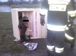 Chciał ukraść używane ubrania. Pokarało go