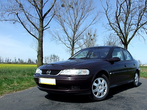 Opel Vectra B 2,2 16V