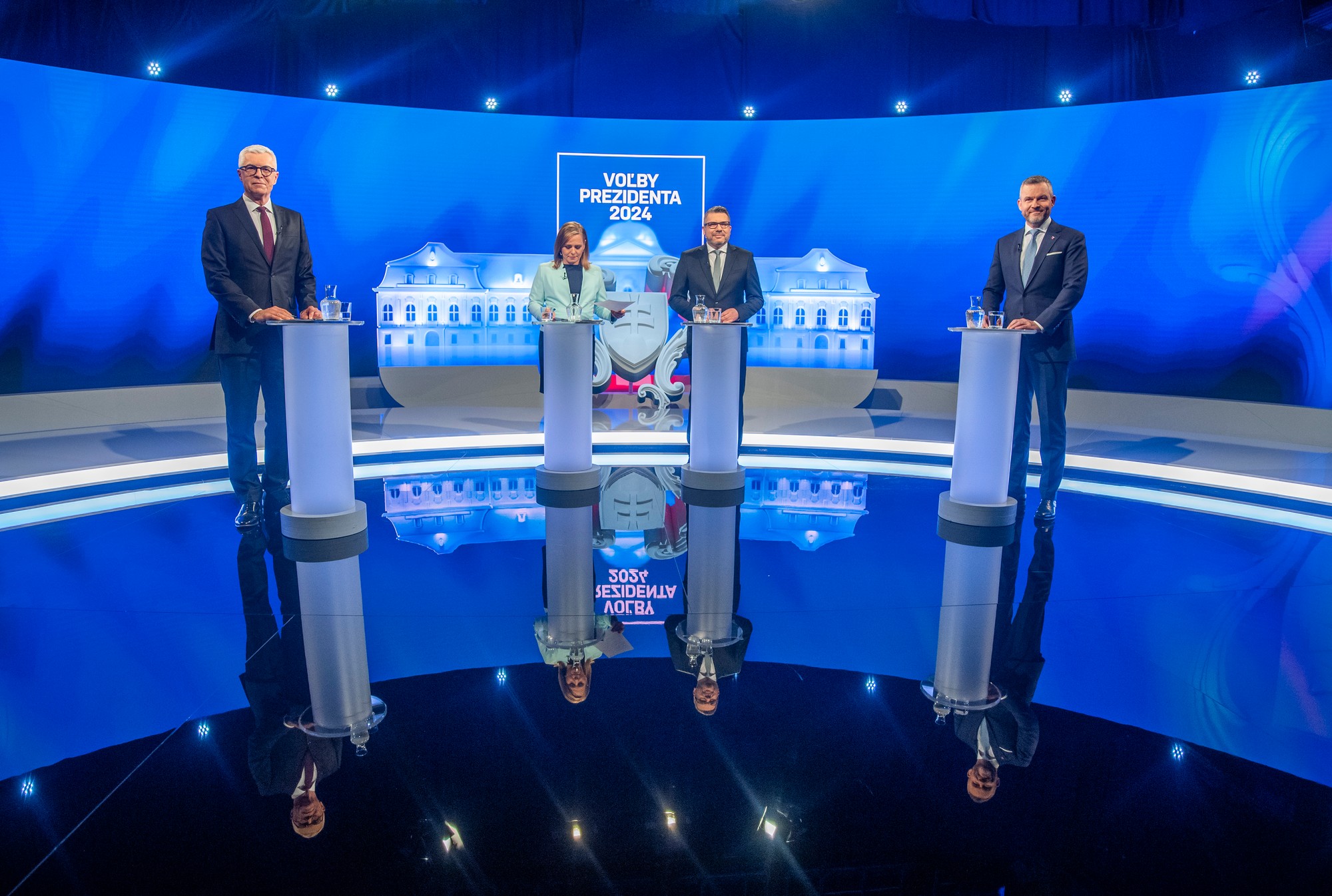 Prezidentskí kandidáti - Ivan Korčok a Peter Pellegrini v diskusii v RTVS.