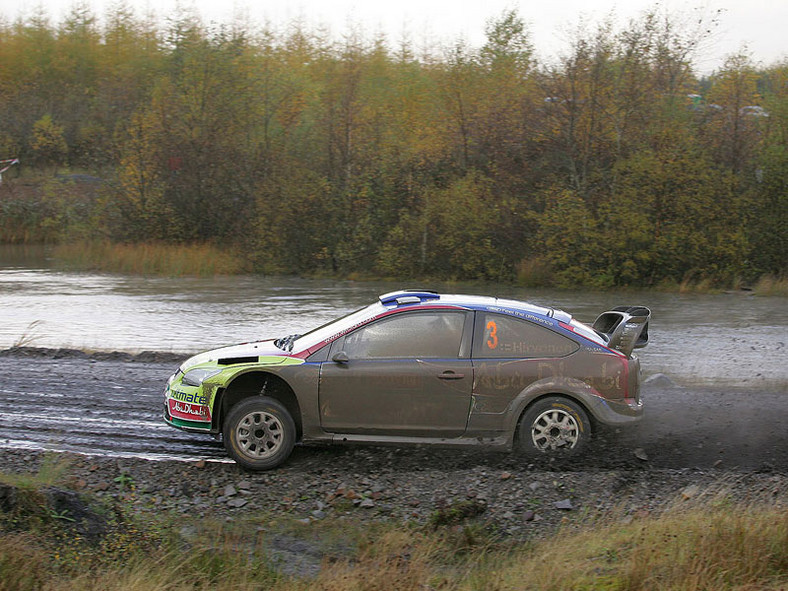 Rajd Wielkiej Brytanii 2009: mistrz świata Loeb w akcji - fotogaleria Rallyworld©Willy Weyens