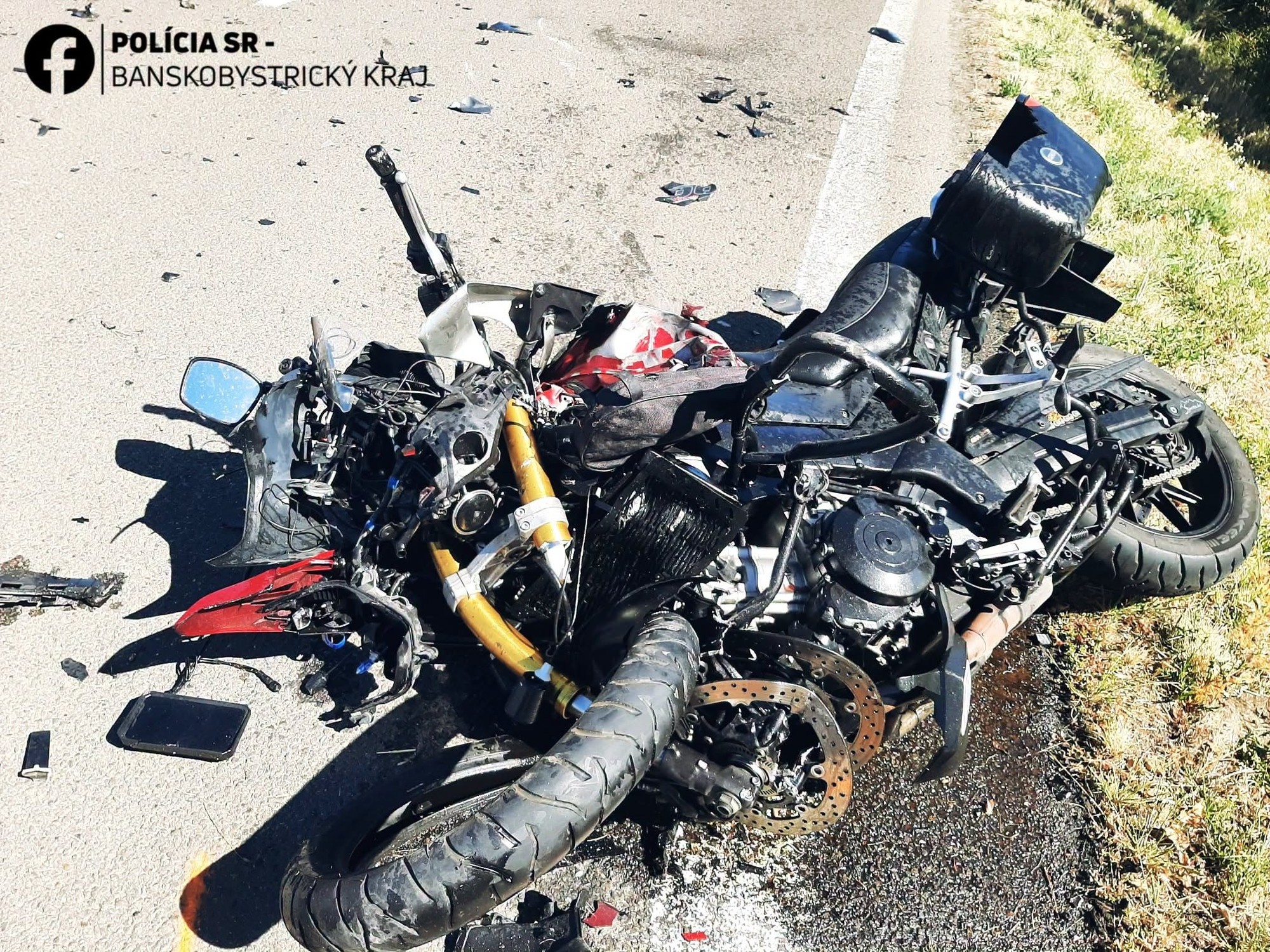 Pri nehode v Kováčovciach zomrel 54-ročný maďarský motocyklista. 