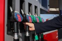 Co dalej z cenami paliw? Zmiany na stacjach od 16 marca. Polacy złapią się za głowy