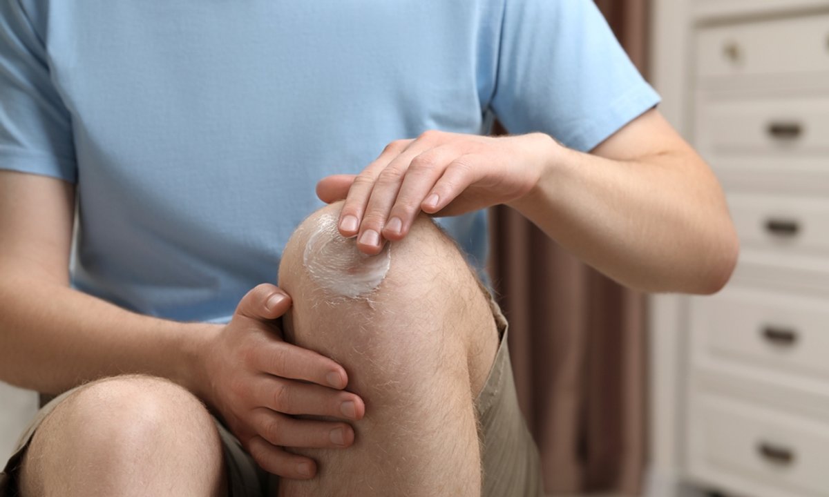 Zauważył na nodze podejrzaną kropkę. Takiej diagnozy się nie spodziewał