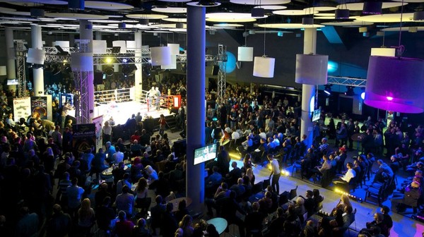 Gale sportów walki można organizować nie tylko na głównej płycie Tarczyński Areny, ale również w strefie VIP.