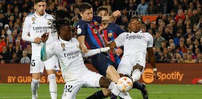 Barcelona - Real Madryt, czy Lewy znowu coś strzeli? Gdzie i o której oglądać ten mecz?