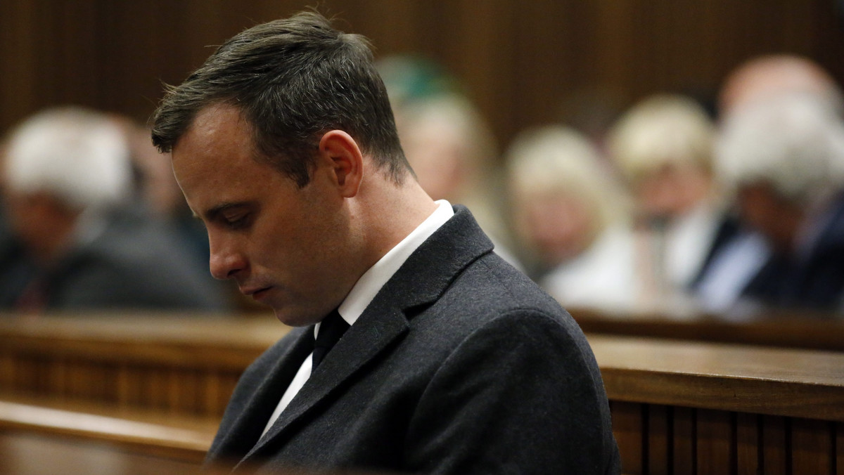 Oscar Pistorius został skazany na 6 lat więzienia za zabójstwo swojej dziewczyny Reevy Steenkamp w 2013 r. Wyrok jest zaskoczeniem.