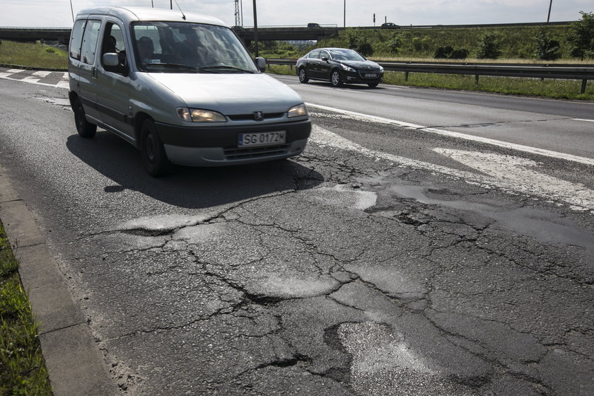 Sosnowiec. Nie ma pieniędzy na przebudowę i remontDK-94 