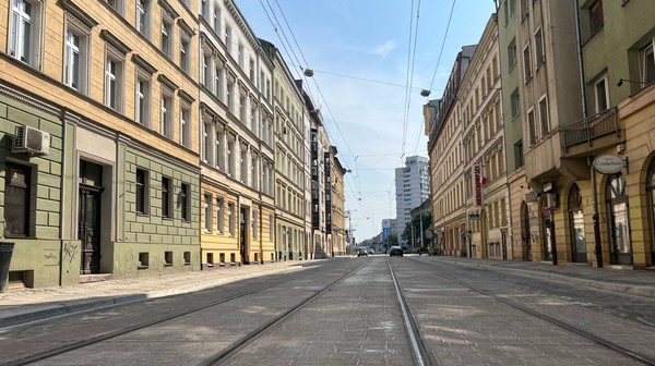 Ulica Szczytnicka może być deptakiem z tramwajami