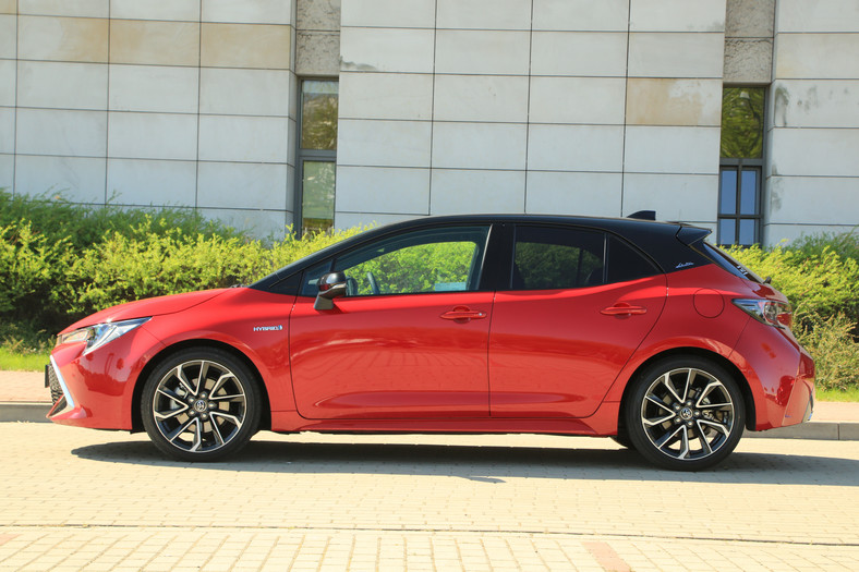 Toyota Corolla hatchback 2.0 Dynamic Force