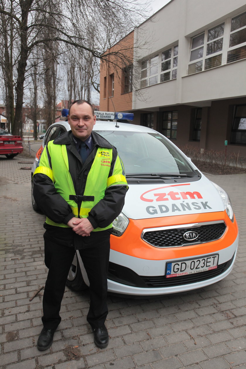 Jacek Bednarz pracuje w ZTM od 3 lat, wcześniej był policjantem