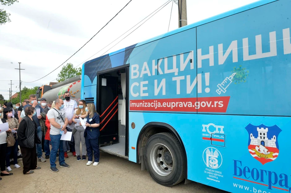 Preporuka je da se ljudi vakcinišu kada broj antitela počne da pada