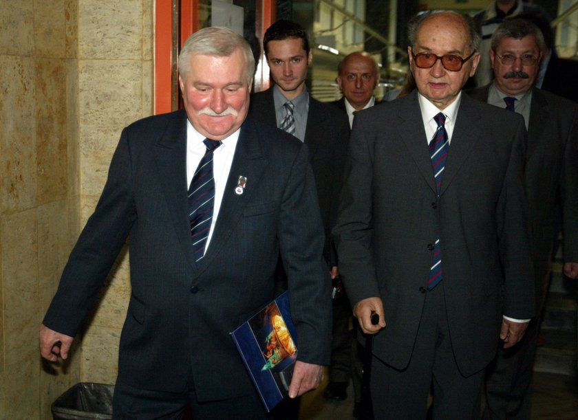 Wojciech Jaruzelski i Lech Wałęsa