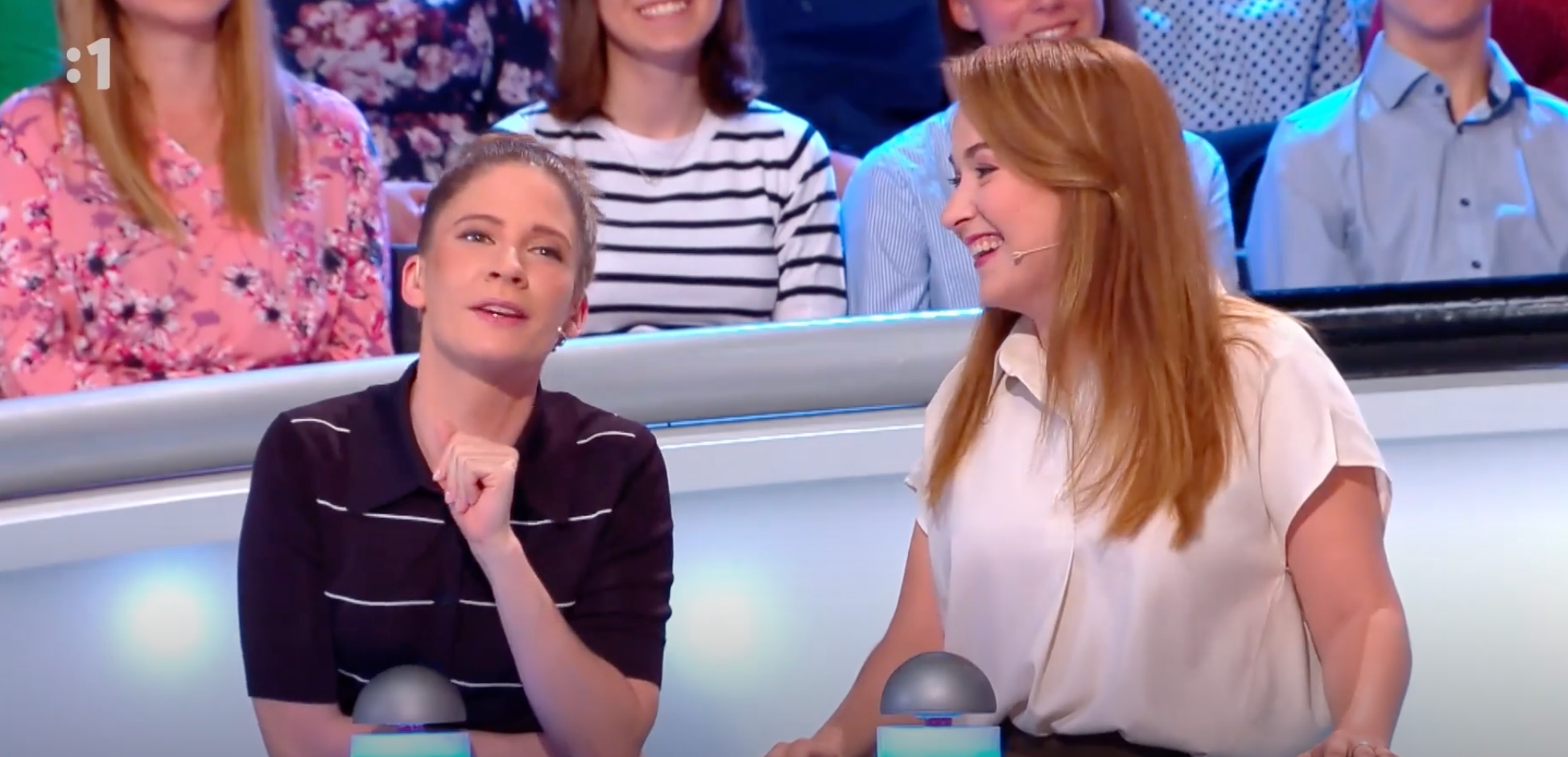 Jana Kovalčiková a Lenka Libjaková v šou Záhady tela.