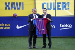 Tłumy kibiców Barcelony witały Xaviego. Czekali na niego, jak na zbawcę