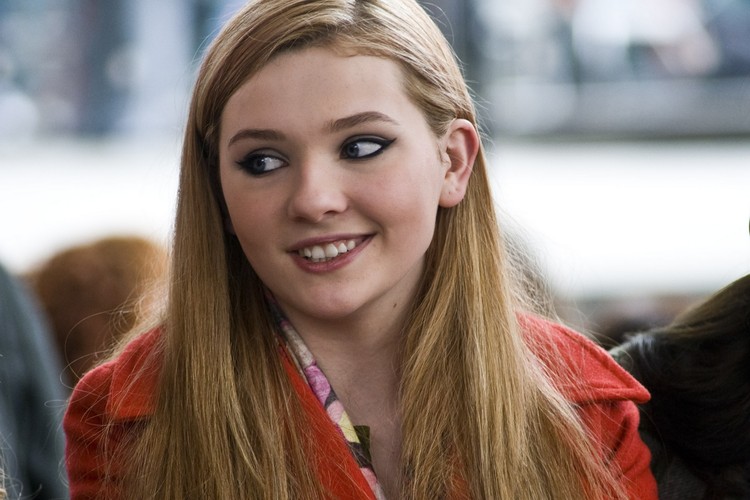 Abigail Breslin<br /><br />Rocznik 1996. Dostała nominację do Oscara za „Małą Miss” i swoją szansę doskonale wykorzystała. Ekranowy czas dzieli dziś między niezależne produkcje (mniej – jak „Połączenie” – lub bardziej – jak „Bez mojej zgody” – ambitne) i hollywoodzkie hity („Zombieland”, „Sylwester w Nowym Jorku”).