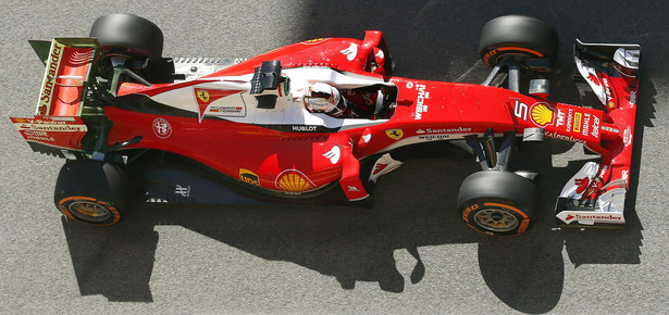 Formuła 1: Treningi przed Grand Prix Hiszpanii dla Vettela i Rosberga