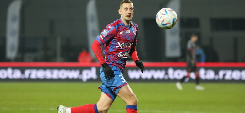 Milan Rundic przedłużył kontrakt z Rakowem Częstochowa