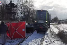 Wjechał prosto przed rozpędzoną lokomotywę. Wypadek na niestrzeżonym przejeździe