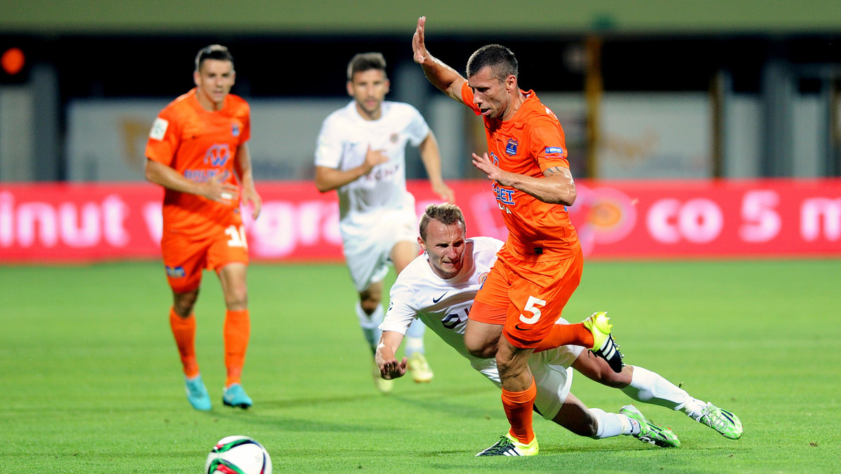 W meczu czwartej kolejki Ekstraklasy Termalica Bruk-Bet Nieciecza ograła Zagłębie Lubin 1:0 (1:0). Decydującego gola zdobył Pavol Stano. Słoniki odniosły pierwsze, historyczne zwycięstwo w najwyższej klasie rozgrywkowej. Spotkanie zostało rozegrane w Mielcu, ponieważ stadion w Niecieczy jest dostosowywany do ekstraklasowych wymogów.