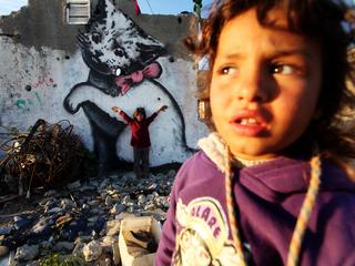 gaza, banksy, murale