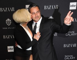 Model i strażak z "Chicago Fire". Kim jest facet, który skradł serce Lady Gagi?