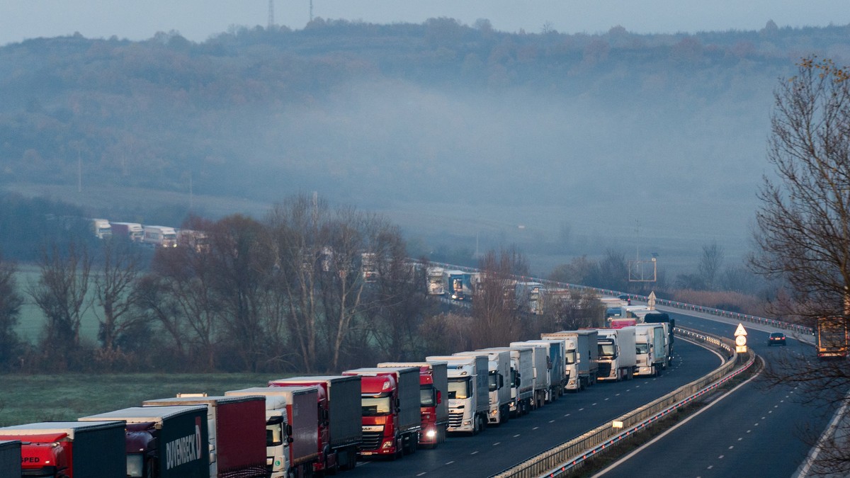 Kolona kamiona u Bugarskoj