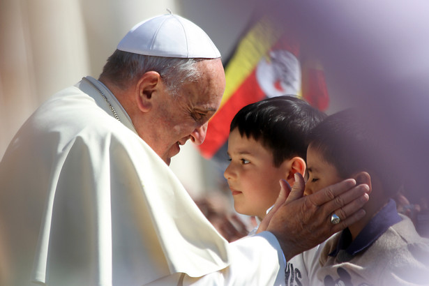 Papież: Lepiej zamknąć kościół, który wyklucza niepełnosprawnych