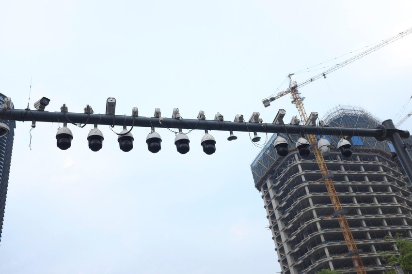 Testiranje kamera za nadzor u sedištu "Hikvižona" u Hangdžou u provinciji Džeđang