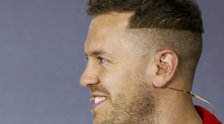 Sebastian 
Vettel alaposan felnyíratta
a haját /Fotó: AFP