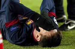 Barcelona odetchnęła z ulgą. Messi ma tylko stłuczone kolano