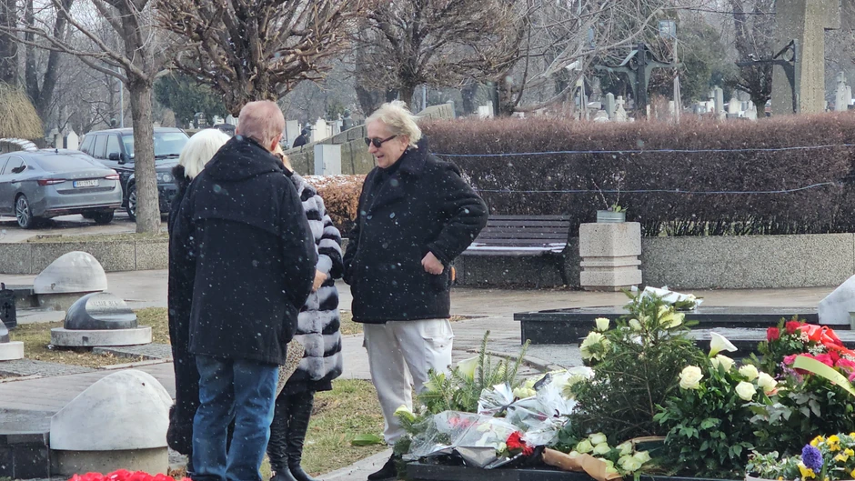 Prvi muž Goce Božinovske na pomenu Šabana Šaulića