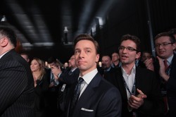 Bosak apeluje: Szkoda czasu na dyskusję o eurokracie Tusku