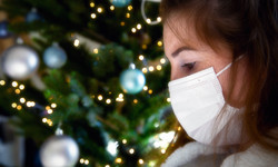 Boże Narodzenie znów w cieniu pandemii. Co dalej? Ekspert mówi, na co się przygotować 