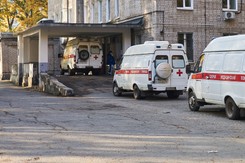 Sanatoria i przychodnie Rosjanie przekształcili w szpitale. 'Pilnie potrzebują leków'