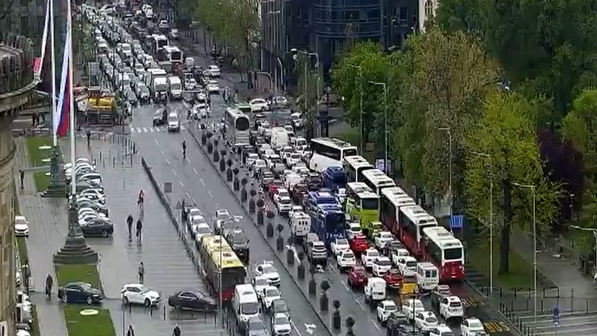 Gužve na Trgu Nikole Pašića